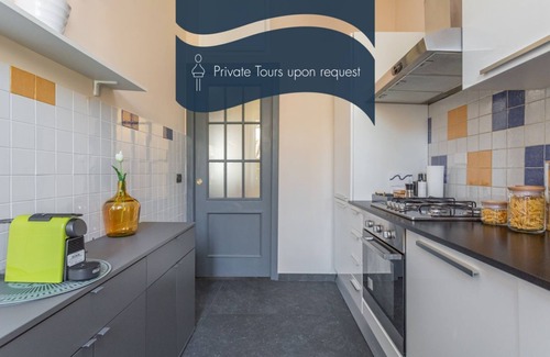 Trastevere Apartment | Daplace - Cosima Apartment III - Experience the authentic Roman atmosphere with this elegant home in the heart of the Trastevere district.