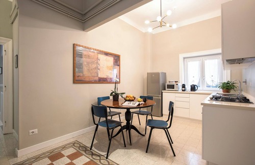 Rione V Ponte Apartment | Delightful and Modern Apartment few meters away from the Vatican