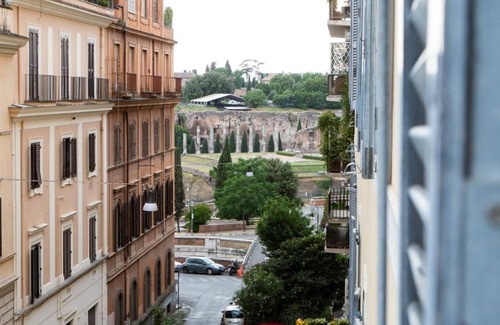 Campitelli Apartment | Domus Opi - One Bedroom Apartment, Sleeps 4