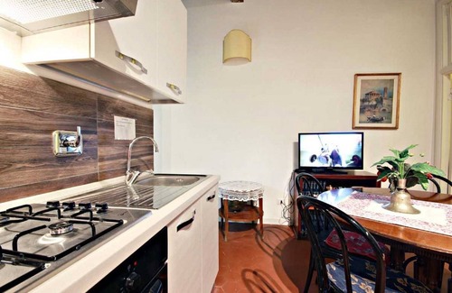 Trastevere Apartment | Elegant Apartment in Trastevere – Historic Center, A/C, Wi-Fi & Netflix