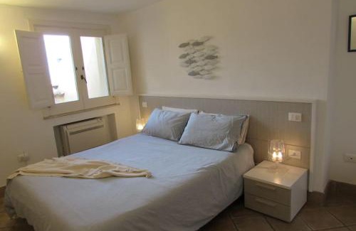 Rione VI Parione Apartment | Elegant Piazza Navona Apartment