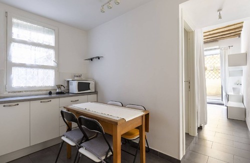 Rione XIV Borgo Apartment | Emma's Apartment,St. Peter's Borgo Sistine Chapel