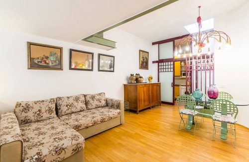 Trastevere Apartment | Enjoy your stay - Trastevere Rome Apartment with courtyard