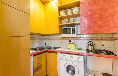 Trastevere Apartment | Enjoy your stay - Trastevere Rome Apartment with courtyard