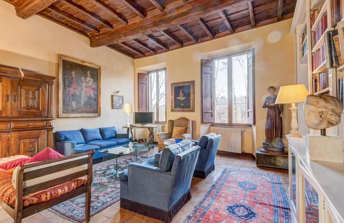 Rione VII Regola Apartment | Giulia Luxury Apartment