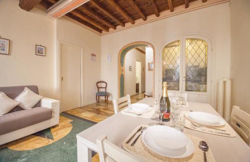 Rione IV Campo Marzio Apartment | Gregoriana Suite