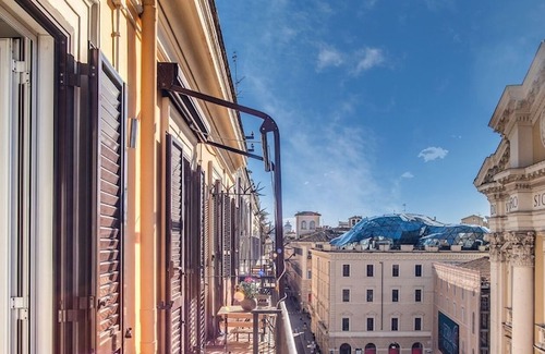 Rione III Colonna Hotel | Hotel 55 Fiftyfive - Maison d'Art Collection