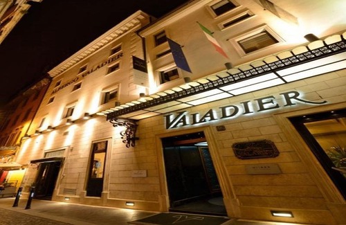 Rione IV Campo Marzio Hotel | Hotel Valadier