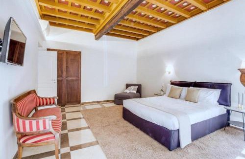Rione II Trevi Apartment | iFlat Trevi's Sweet Paradise