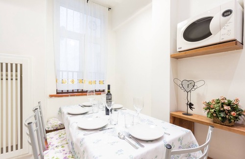 Trastevere Apartment | Ilaria House a beautiful apartment in the heart of Trastevere