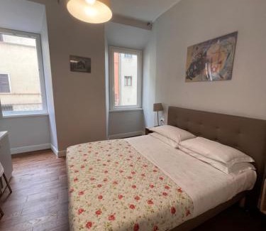 Rione V Ponte House | Infinity Castle