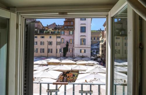 Rione VI Parione Apartment | IREX Campo de Fiori - 3 bedrooms with View near Navona & Pantheon