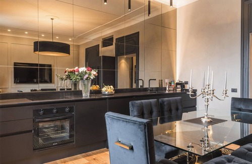 Prati Apartment | MEGA ROYAL SUITE