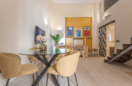 Vatican Apartment | 100 m² Apartment ∙ 2 bedrooms ∙ 4 guests