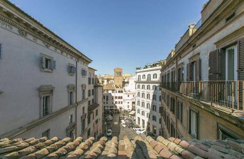 Rione VIII Sant'Eustachio Apartment | 350 m² Apartment ∙ 5 bedrooms ∙ 11 guests