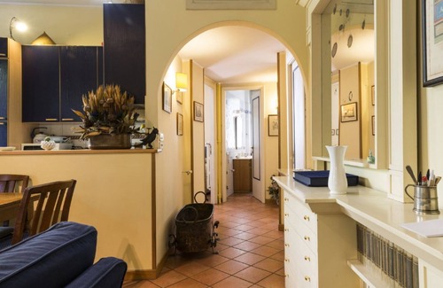 Vatican Apartment | Lemon Tree Apartment Vatican City