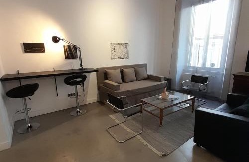 Rione VI Parione Apartment | Loft Farnese 1