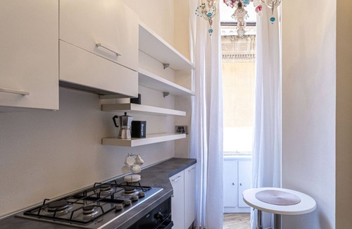Navona Apartment | Luxury 3 bedrooms 2 bathrooms terrace view [Piazza Venezia 5*]