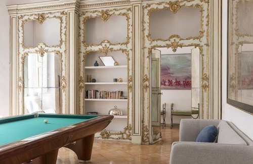 Trastevere Villa | Luxury Rome apartment to rent for the Holidays