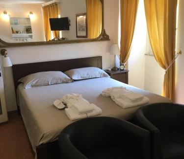 Rione VIII Sant'Eustachio Apartment | M9 Pantheon Attic 10