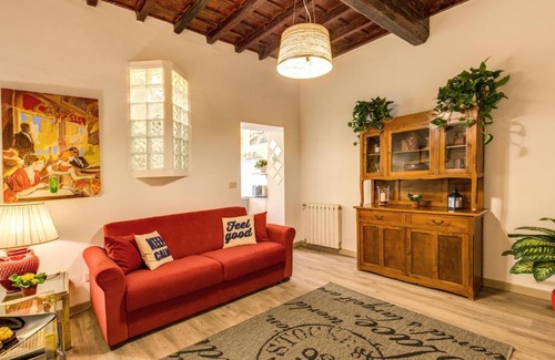 Trastevere Apartment | Magenta Deluxe Fienaroli 2