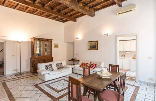 Rome City Centre Apartment | Monti apartment.Monti apartmentMonti apartmentMonti apartmentMonti apartmentMonti .