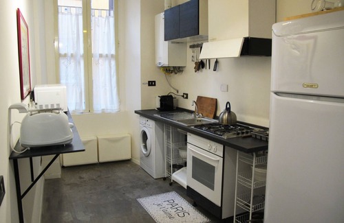 Rione VI Parione Apartment | Monumental building in the center of the ancient Rome