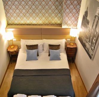 Rione VI Parione Bed & Breakfast | Navona Residenza de Charme
