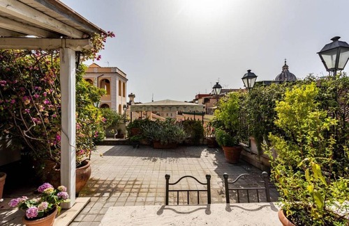 Rome City Centre Apartment | Pantheon holiday