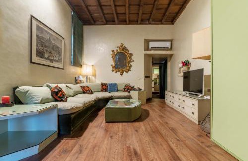 Rione VIII Sant'Eustachio Apartment | Pantheon Luxury Home