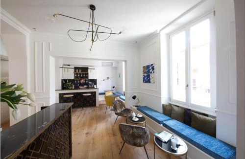 Rione III Colonna Bed & Breakfast | Parisii Luxury Relais Rome