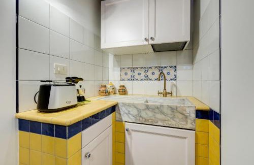 Rione VI Parione Apartment | Pellegrino Campo de' Fiori Suite