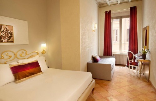 Rione III Colonna House | Residenza Frattina