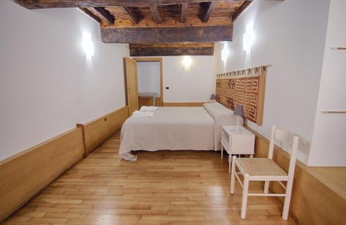 Rione VIII Sant'Eustachio Apartment | Rinidia - Roma Centro
