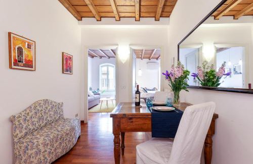 Rione III Colonna Apartment | Rome As You Feel - Maison Spanish Steps