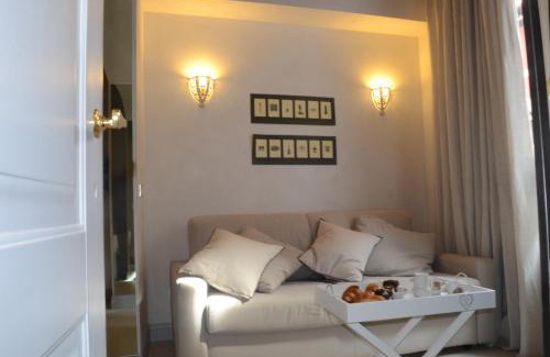 Rione III Colonna House | Rome Frattina27