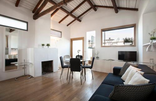 Rione IV Campo Marzio Apartment | RomeAsYouLike - Babuino Sweet Loft
