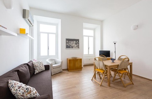 Monti Apartment | Santa Maria Maggiore Apartment