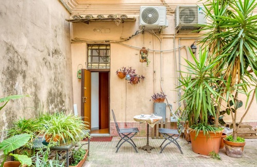 Monti Apartment | SANTA MARIA MAGGIORE Loft Rione Monti
