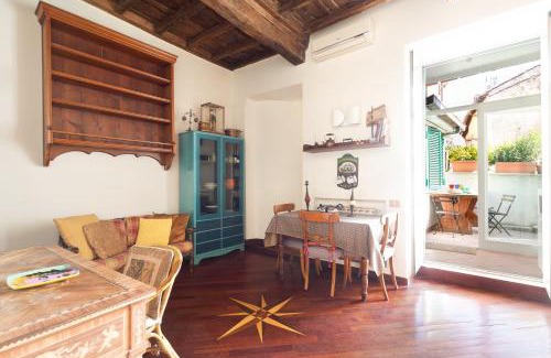 Trastevere Apartment | Scala Charming Apartment | Romeloft