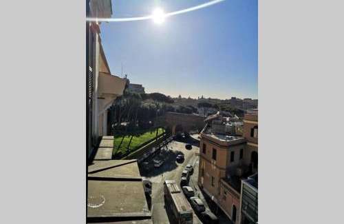 Rione XIV Borgo Apartment | St. Peter luxury home