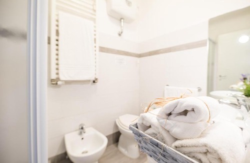 Vatican Bed & Breakfast | Suite 06