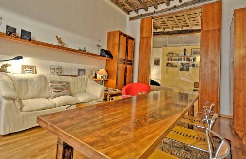 Rione VI Parione Apartment | Terrace Governo Vecchio