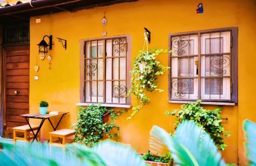 Trastevere Apartment | The Best Nest