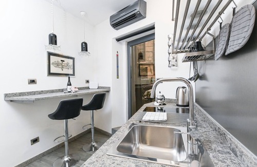 Trastevere Apartment | The Essential - Trastevere Design Studio