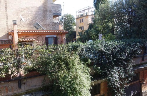 Trastevere Apartment | The Other Side