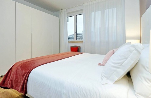 Rione II Trevi House | Vacation Home in Rome with 1 bedrooms sleeps 4