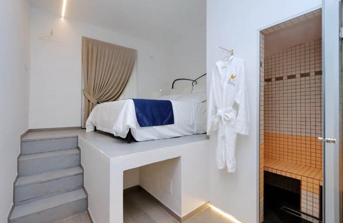 Vatican Apartment | Vatican Family Romantic Junior Suite