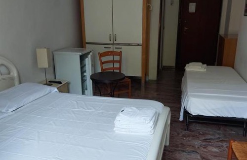 Vatican House | Vatican Rooms Guest House