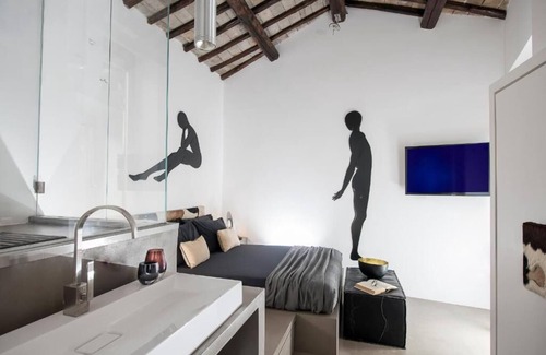 Rione V Ponte Apartment | Vetrina Apartment